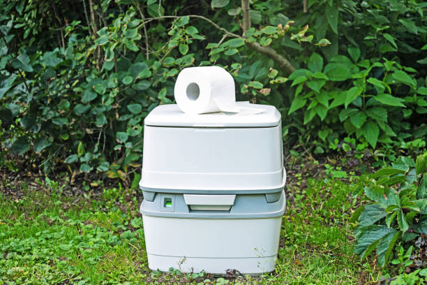 Portable bathroom rental in Bowling Green, MO